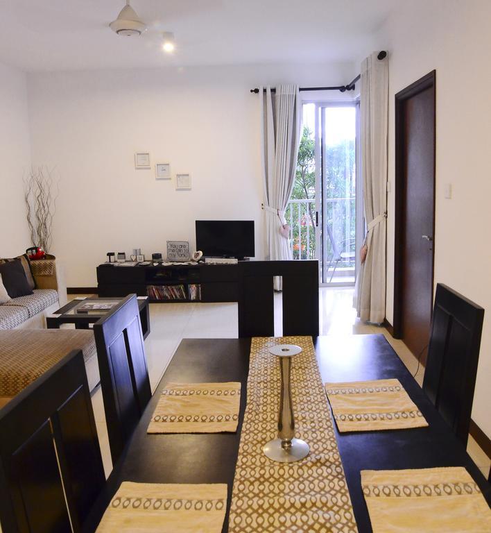 On 320 Apartment Colombo Buitenkant foto